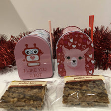 Load image into Gallery viewer, Eileen's Pralines 5 pack Mailbox Tins Delivered USA