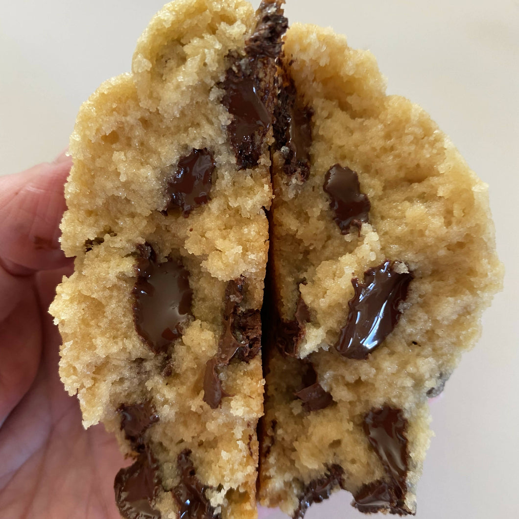 Classic chocolate chip with walnuts